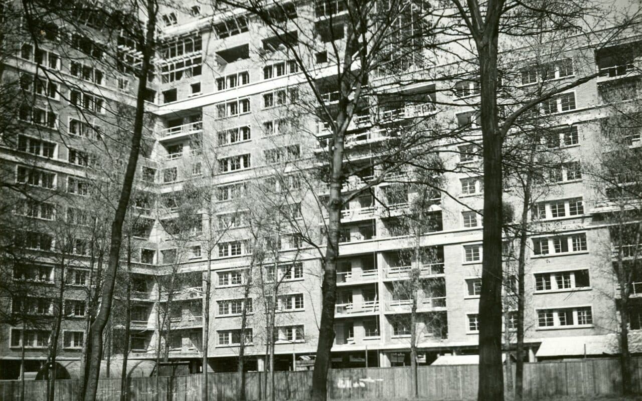 Photo de chantier au printemps 1953, © Archives municipales d’Ivry-sur-Seine